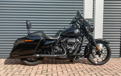 Road King Special FLHRXS 2022