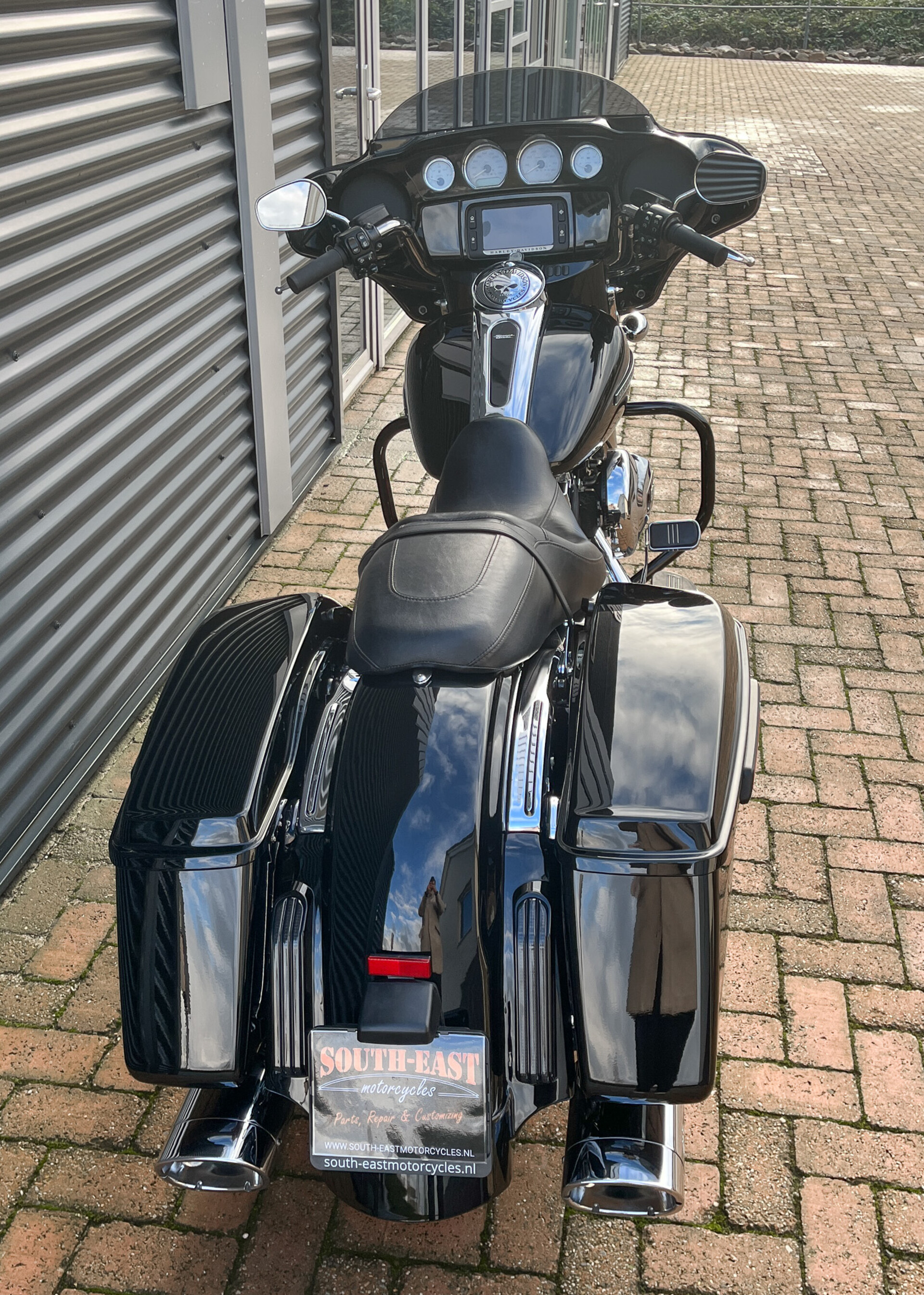 Harley-Davidson Crossbone 2008 FXSTSB Custom - South East Motorcycles