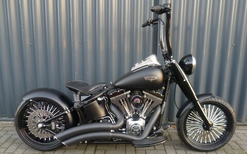 Black bobber 2012