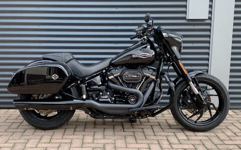 *Softail Sport Glide 2018 FLSB