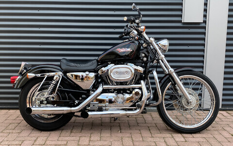 *Sportster 2002 XL 1200 C