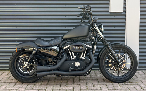 *Sportster Iron 2013 XL883N