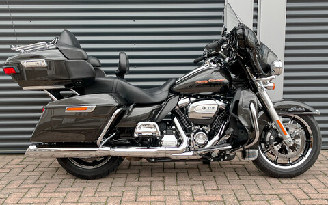 *Elektra glide ultra limited 2019 FLHTK
