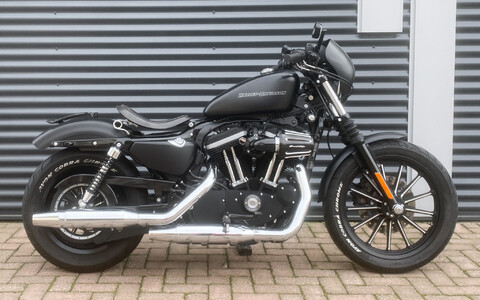 *Sportster Iron 2010 XL 883 N