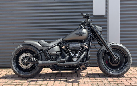 *Fatboy Custom FLFB 2020 'Night Beast'