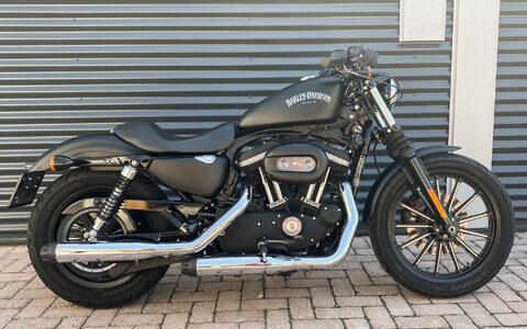 *Sportster XL 883 N 2012