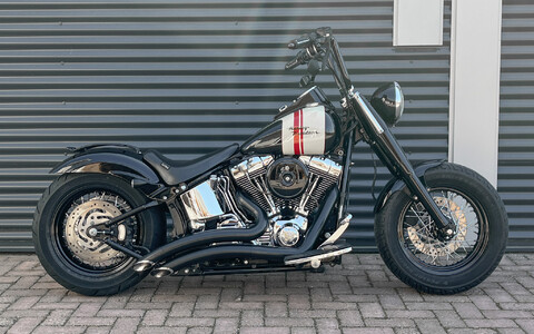 *Heritage Softail Classic Bobberstyle FLSTC 2005