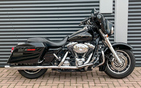 *Street Glide 2006 FLHX