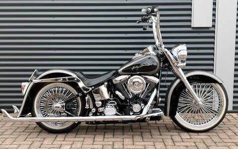 *Heritage Softail Classic 1996