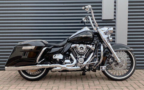 Road King Classic 2019 FLHRCI