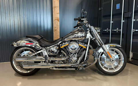 FLSTFI Fat Boy 117 Gray Ghost 2025