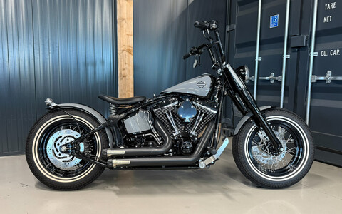FLSTC Softail Custom 2004