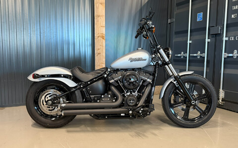 FXBB Street Bob 107 2020