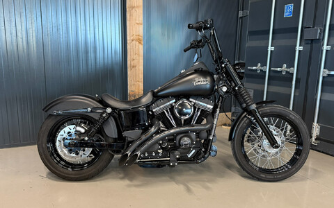 FXDB Street Bob 103 2017