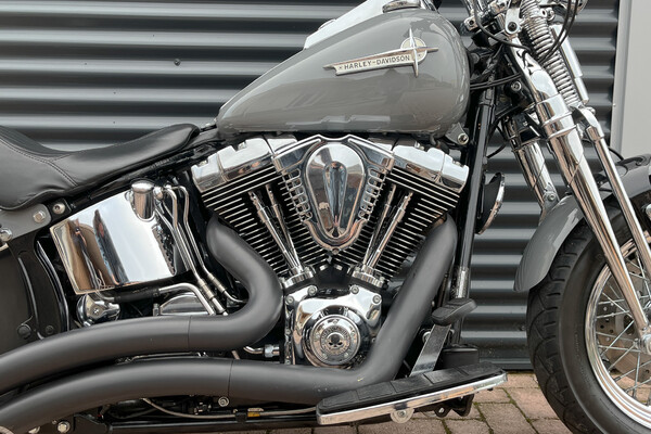 Heritage softail springer