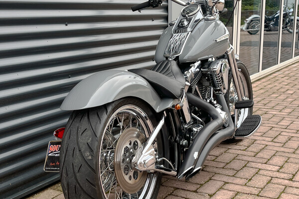 Heritage softail springer