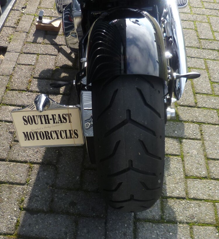 Flying wheel bobber 2014