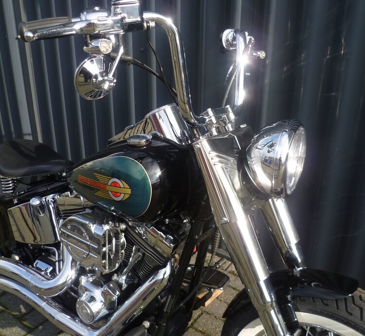 Flying wheel bobber 2014