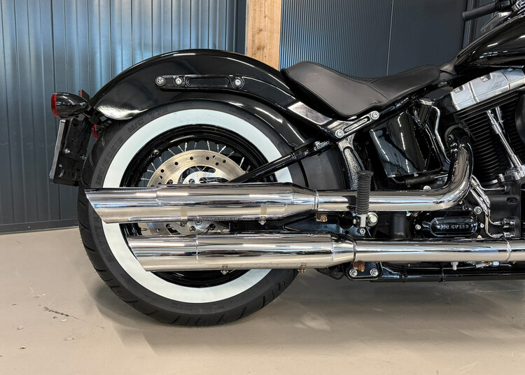FLS Softail Slim 2015