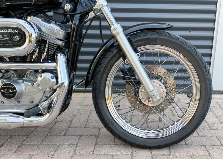 *Sportster XL 883 1999
