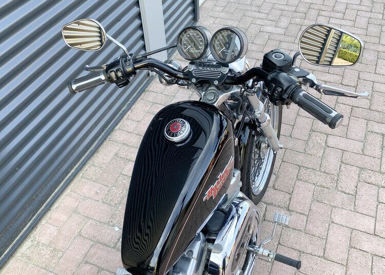 *Sportster XL 883 1999