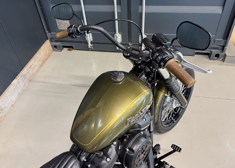 FXBB Street Bob 107 2017