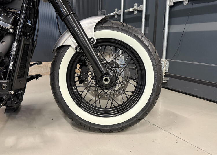 *FLS Softail Slim 2021