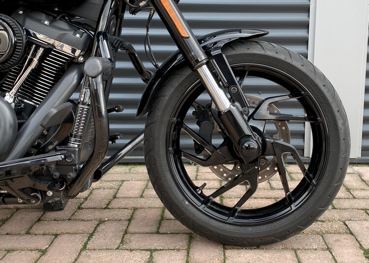 *Softail Sport Glide 2018 FLSB