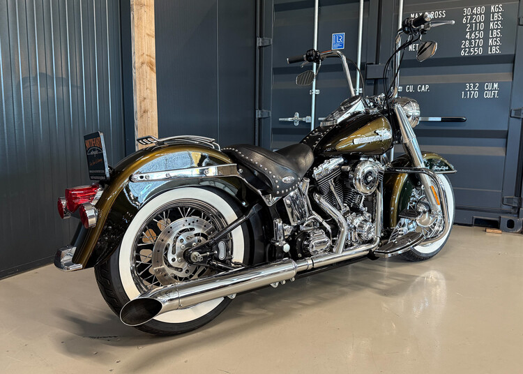 FLSTC 2003 Heritage Softail Classic