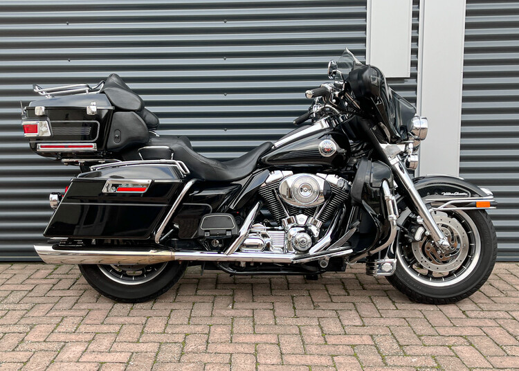 Elektra Glide Ultra Classic 2004 FLHTCUI
