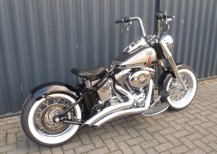 FLSTC NO 1 BOBBER 2006