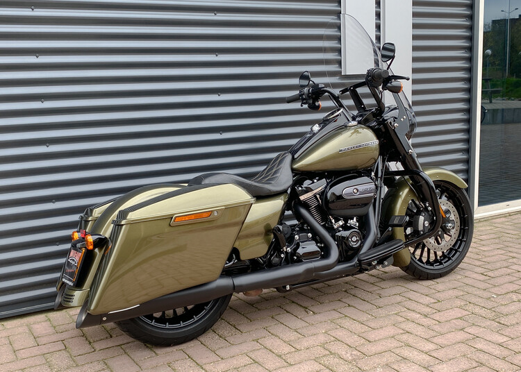 *Road King Special 2017 FLHRS