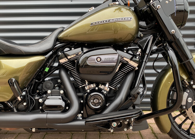 *Road King Special 2017 FLHRS