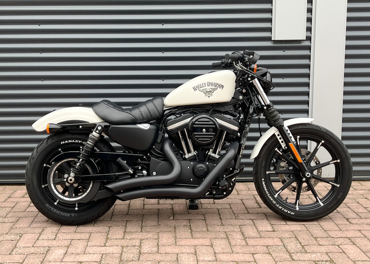 *Sportster Iron 2017 XL 883 N