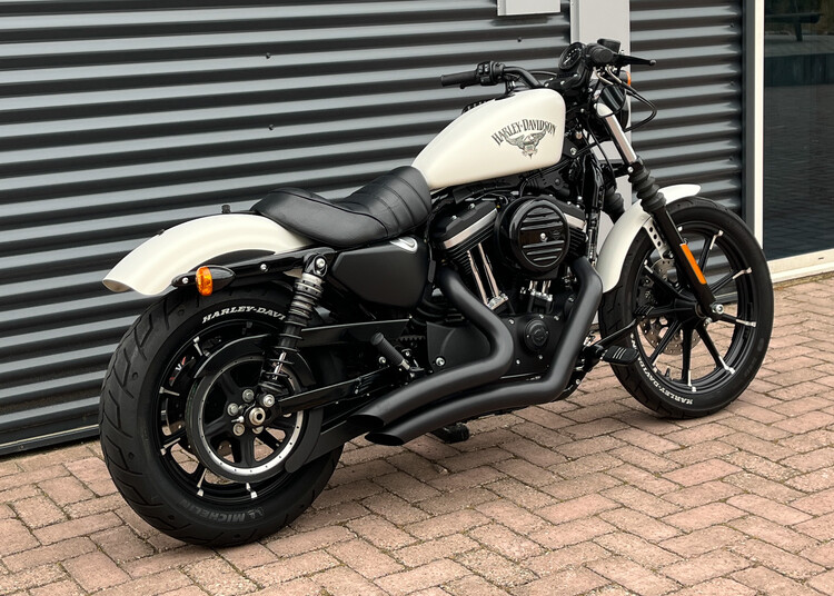 *Sportster Iron 2017 XL 883 N