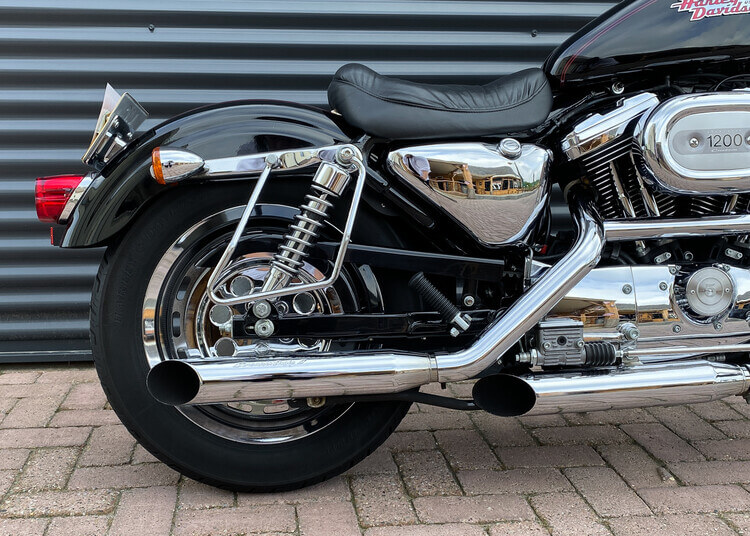 *Sportster 2002 XL 1200 C