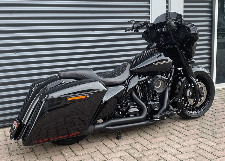 *Street Glide 2019 FLHXS