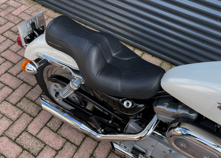 *Sportster XL 53 Custom 883cc