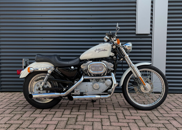 *Sportster XL 53 Custom 883cc