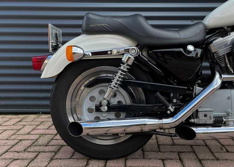*Sportster XL 53 Custom 883cc