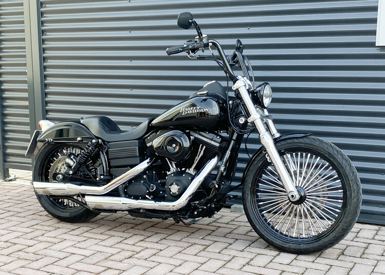 Street bob 2012 FXDB