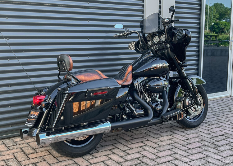 *Street Glide FLHX 2009
