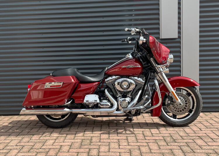 *Street Glide 2009 FLHX