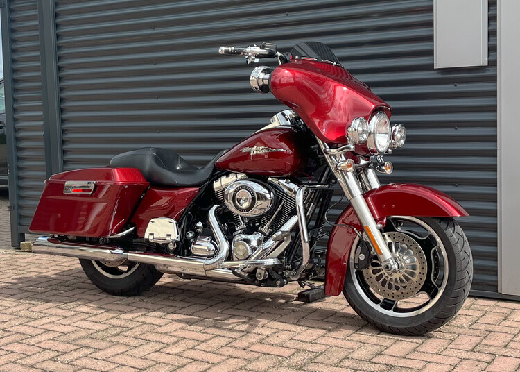 *Street Glide 2009 FLHX