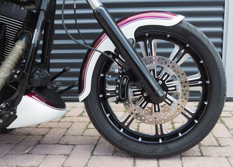 *Street bob FXDB 2006
