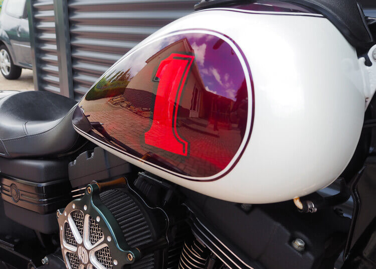 *Street bob FXDB 2006