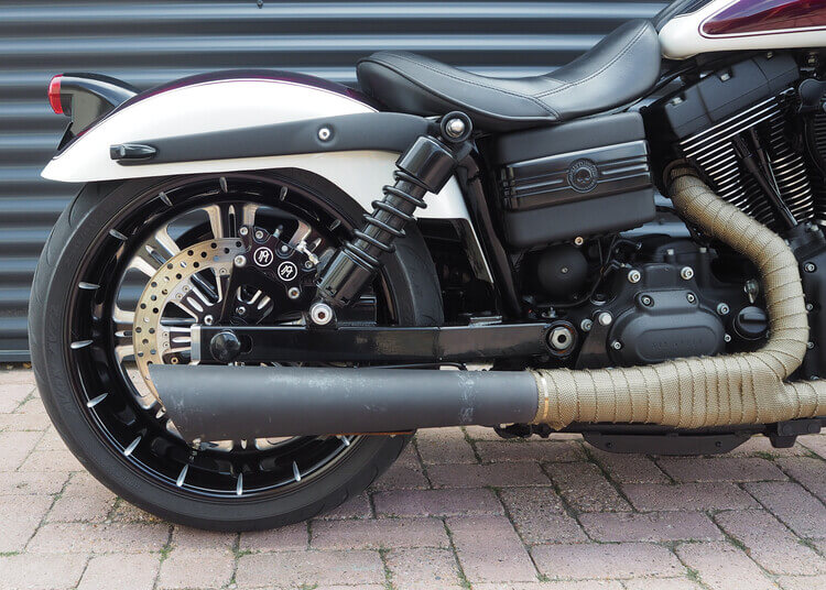 *Street bob FXDB 2006
