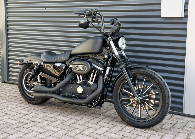 *Sportster Iron 2013 XL883N