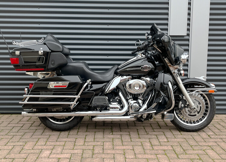 *Electra glide ultra classic 2010