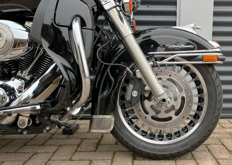 *Electra glide ultra classic 2010